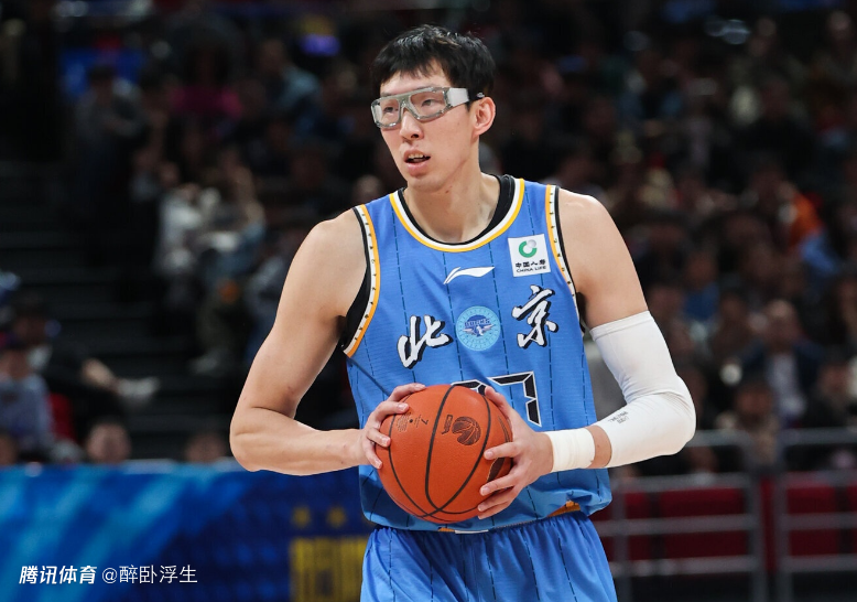 丁俊晖观战！上海半场领先北京20分 古德温15+5周琦3中0