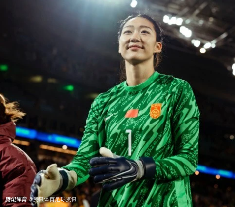 备战亚运会！中国体育报：中国女足门将位置全员调整 阵容以老中青结合