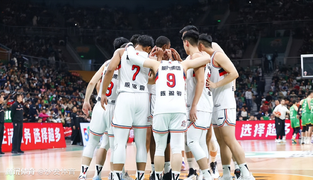 社区>篮球社区>中国篮球>广州男篮季后赛遭遇危机:大外援伤情告急