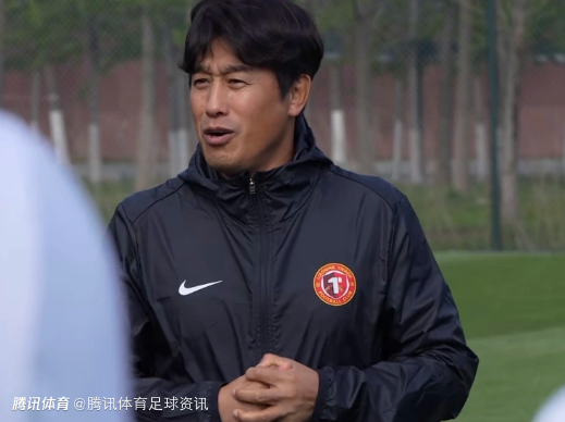 沈阳日报：从6连败到5-0 徐正源妙手重塑铁人 攻防两端脱胎换骨