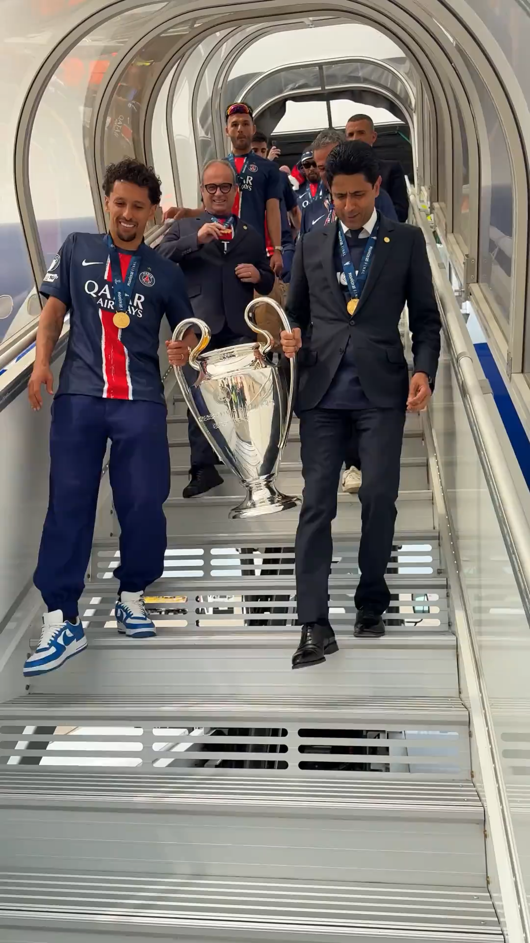 黄潜后卫福伊特:热刺球员身体强壮速度快 罗梅罗是世界最佳中卫之一