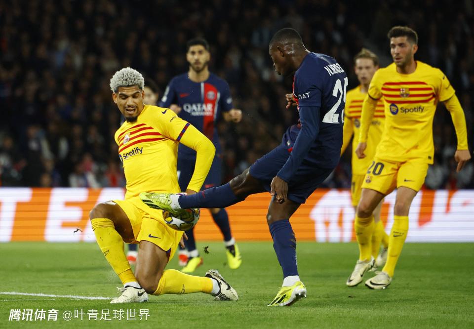 凌晨3点巴萨欧冠生死战奖金1250万票房600万首发明牌