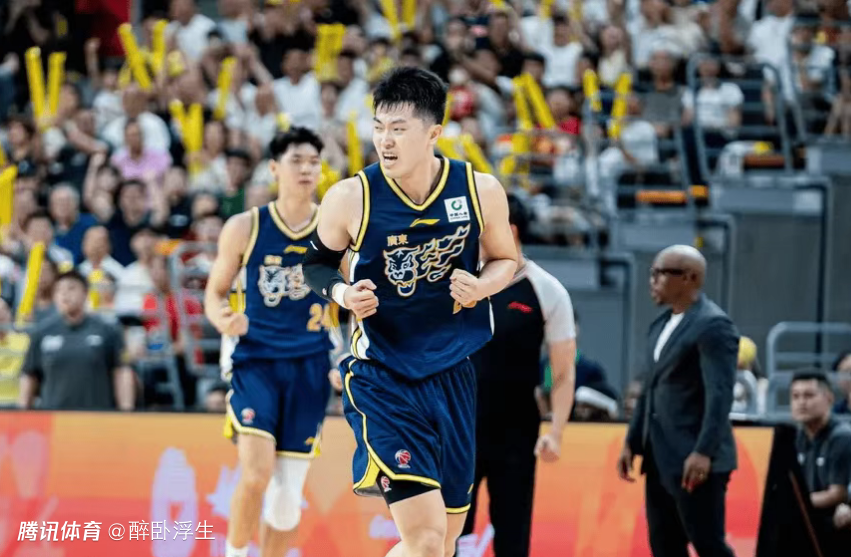  广东绝杀奇兵多神奇：张皓嘉压哨三分绝杀 一场超前4场得分总和