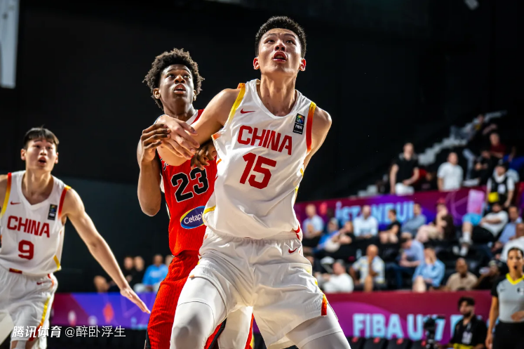 中国U17男篮输在哪：狂丢71篮板被抢爆 进攻篮板15-40太惨