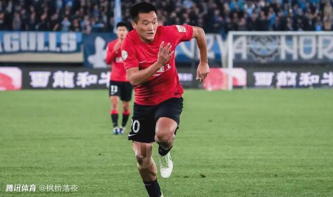 成都蓉城逆袭的引导者唐淼成球队隐形翅膀低调却不可或缺