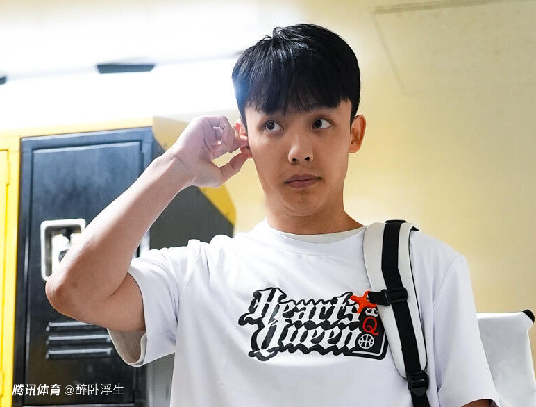  另类“留洋”！徐杰征战德鲁联赛 以赛代练志在提升短板