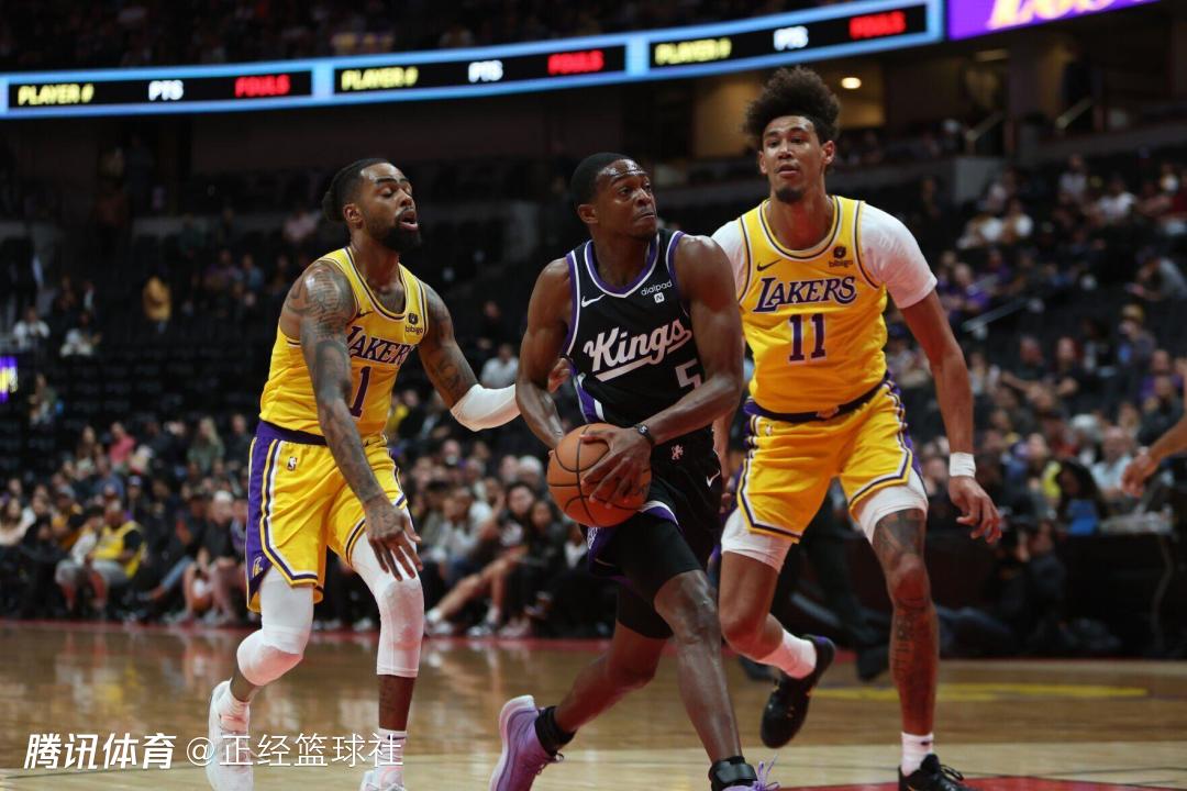 季前赛:詹眉轮休湖人5人上双战胜国王 拉塞尔21 8文森特18分_热议nba