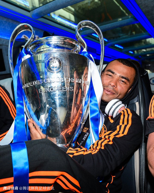 阿什利科尔直接入选2024年英超名人堂曾效力阿森纳切尔西3夺英超冠军