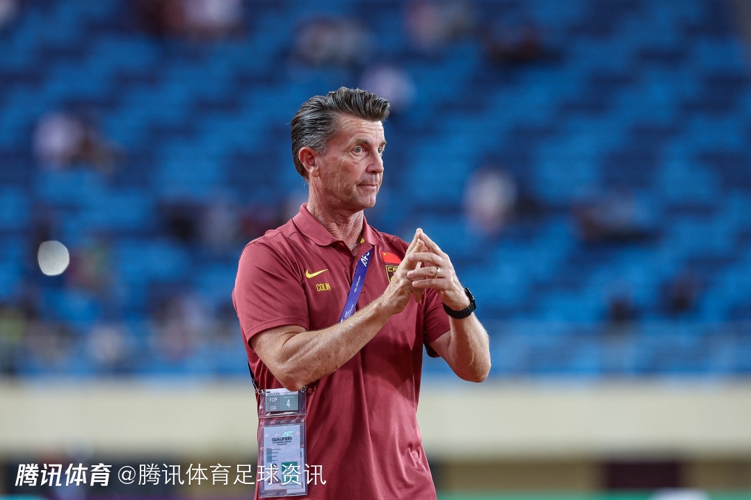 国内媒体：U20女足主帅科林·贝尔不再执教 足协将选聘新帅备战世界杯