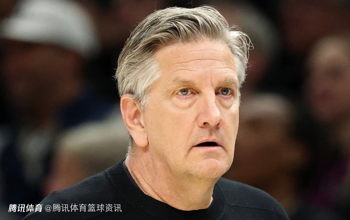 芬奇：爱德华兹打出现象级表现 我们只想增加身体对抗没想搞文班心态