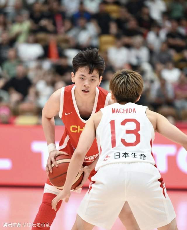 社区>篮球社区>中国篮球>杨舒予又帅又能打:打日本砍18 11刷新高摘除