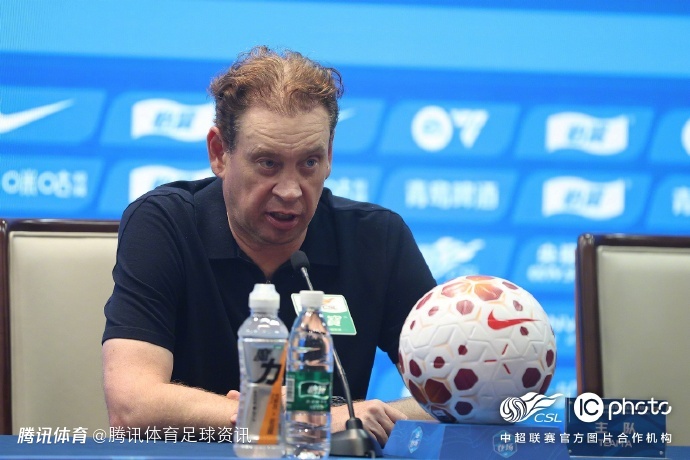  斯卢茨基：两球落后扳平很满意 米内罗训练发现身体不适未能登场