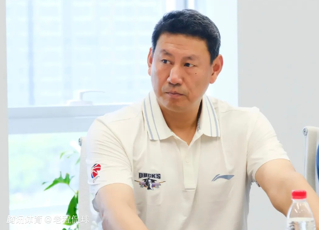 李楠季后赛再战上海物是人非 禁赛解除后首碰对手