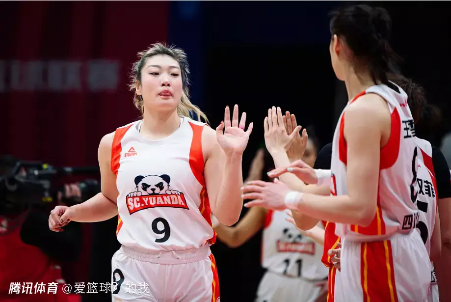 中国女篮小组赛具体赛程揭晓球迷可喜但球员压力倍增