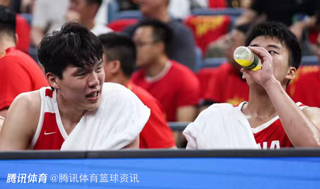 回归首秀7+8！杨瀚森：我就是去适应比赛 大家在场上非常团结 