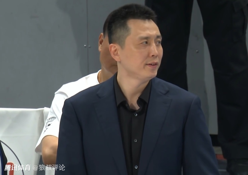  卢伟：我们对北京的防守非常到位 感谢球员为上海这座城市荣誉拼搏