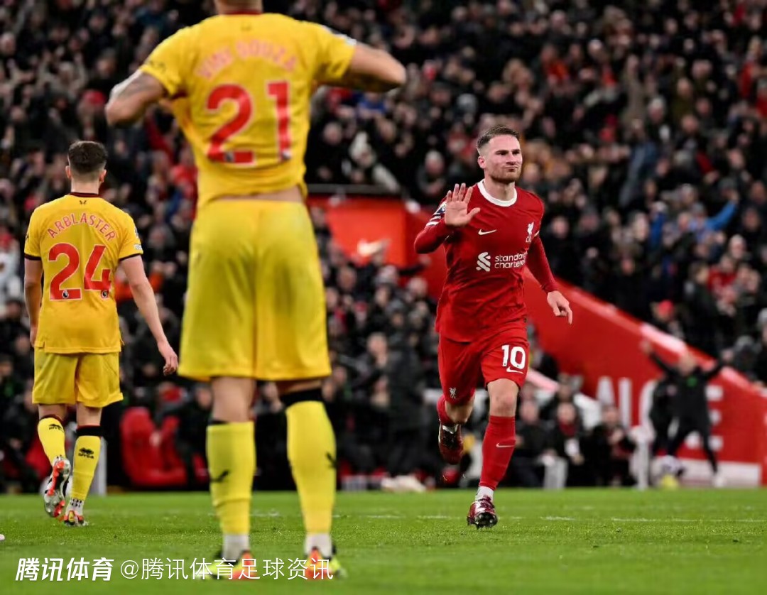 英超官方麦卡利斯特被球迷票选为全场最佳球员