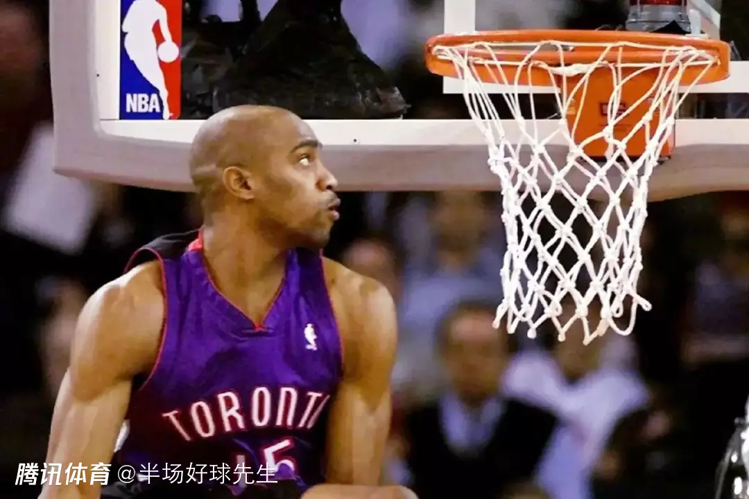 猛龙球衣退役历史第一四时代球员卡特