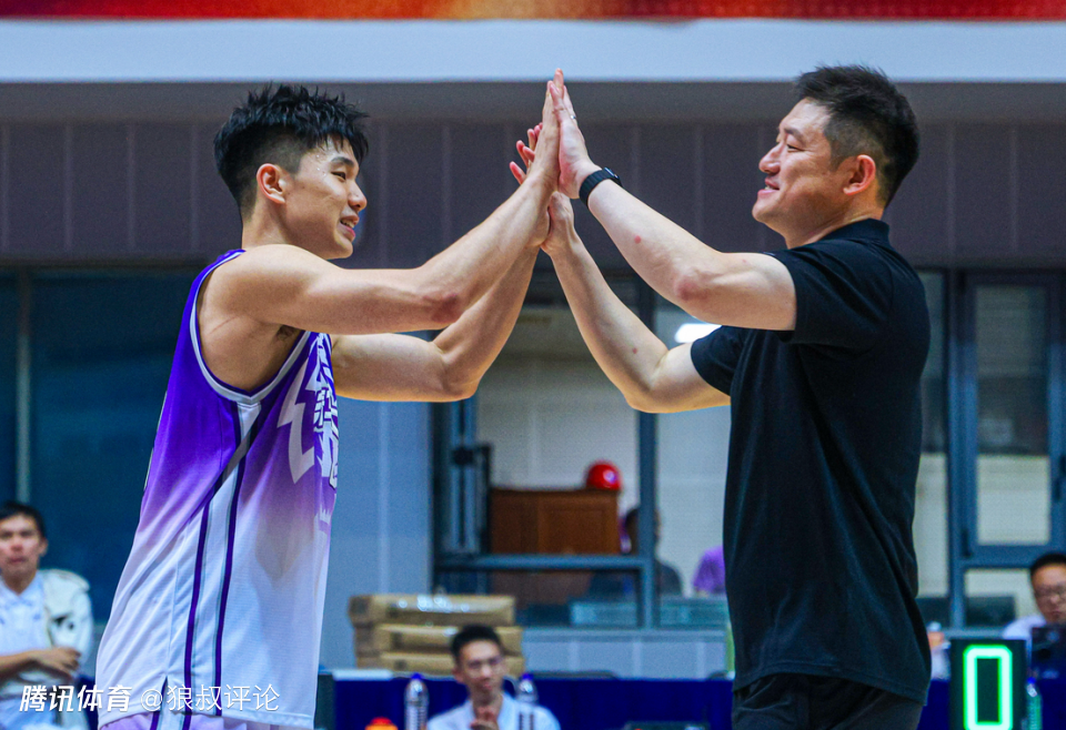  媒体人：听说四川状元签没交易出去 大概率27-28赛季CBA能看到石奎