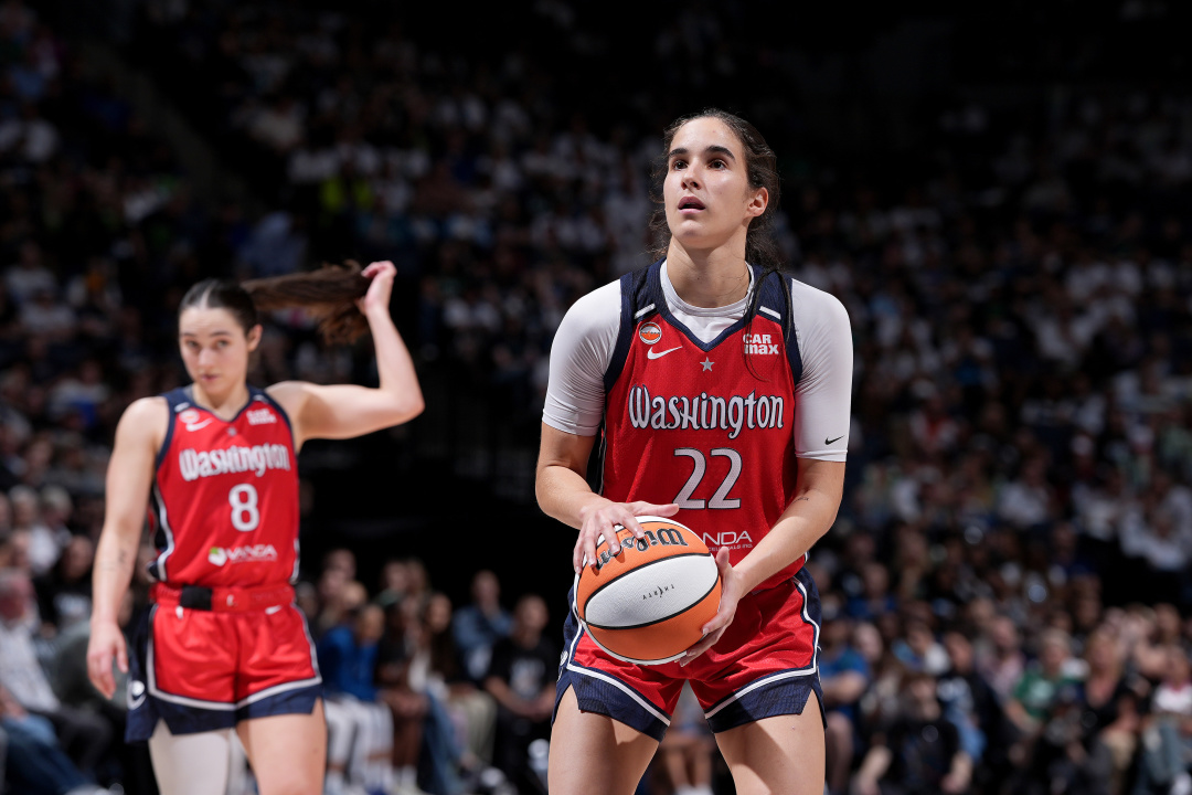 WNBA：西特伦21分神秘人末节逆转胜山猫 迈尔斯22分难救主