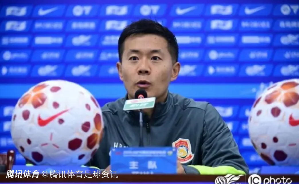  黄博文：少一人情况下能踢出这样比赛 李昊实力一直不错希望为国家队做贡献