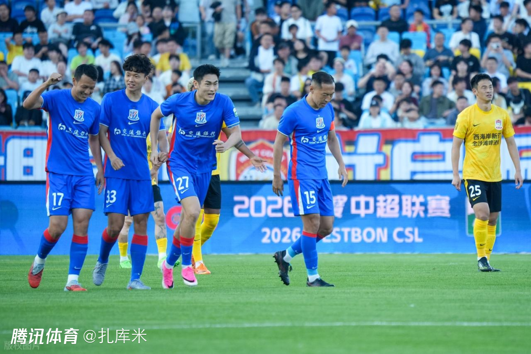  半场战报-吴曦2分钟闪击、阿齐兹点射扳平，西海岸暂1-1申花