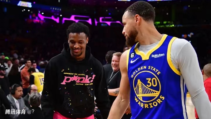 布朗尼·詹姆斯接受采访时称自己是斯蒂芬·库里的粉丝,此言论迅速在