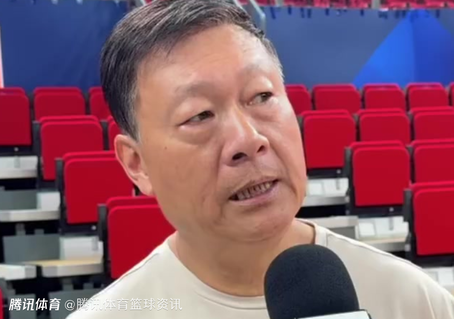  李秋平：希望上海男篮能建立王朝 我们有这个实力