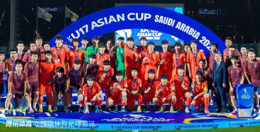 北青：足协主席宋凯亲赴机场接机U17国足 足协暂无换帅计划
