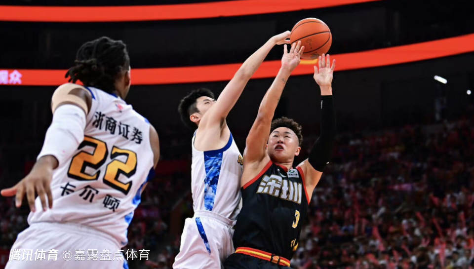  广厦3-1淘汰深圳晋级总决赛！孙铭徽复出16分胡金秋15+8 将对阵上海争冠