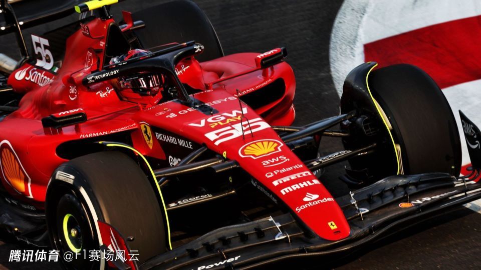 f1新加坡站排位赛塞恩斯夺杆红牛爆冷双车无缘q3周冠宇第19