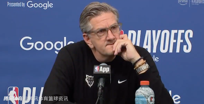  芬奇：托尼兄弟无视暂停还冲我吼很不专业 我们需要华子这样的表现